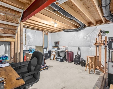 6427 Hawkeye Drive - Photo Thumbnail 43