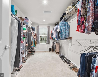 6427 Hawkeye Drive - Photo Thumbnail 36
