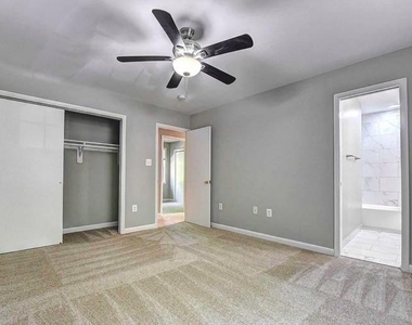 2226 Gunsmith Square - Photo Thumbnail 8
