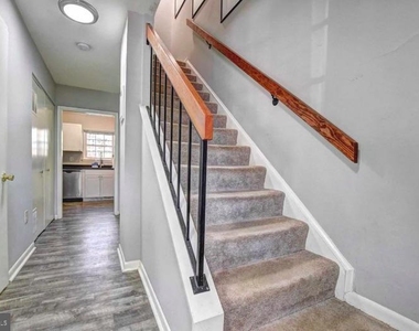 2226 Gunsmith Square - Photo Thumbnail 7