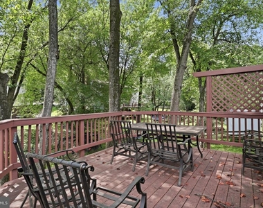 8747 Arley Drive - Photo Thumbnail 34