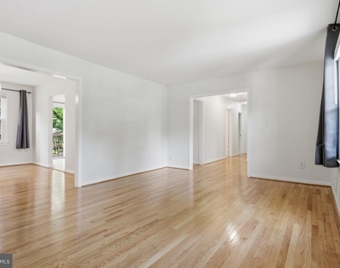 8747 Arley Drive - Photo Thumbnail 8