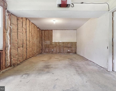8747 Arley Drive - Photo Thumbnail 32