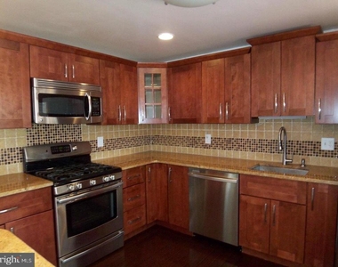 9033 Lee Highway - Photo Thumbnail 14