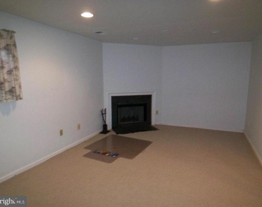 9033 Lee Highway - Photo Thumbnail 13