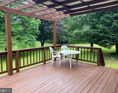 330 River Bend Road - Photo Thumbnail 1