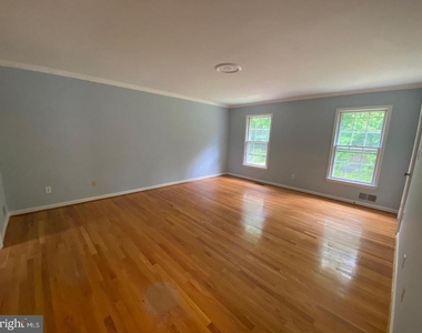 330 River Bend Road - Photo Thumbnail 12