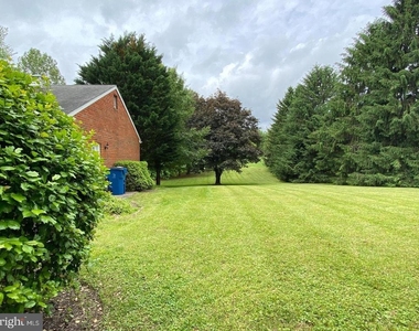 330 River Bend Road - Photo Thumbnail 27