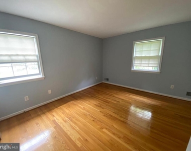 330 River Bend Road - Photo Thumbnail 16