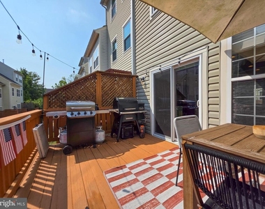 5303 Arapaho Lane - Photo Thumbnail 12
