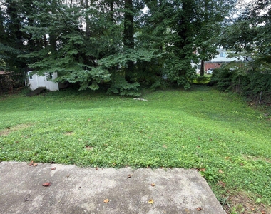 5602 Kings Park Drive - Photo Thumbnail 16