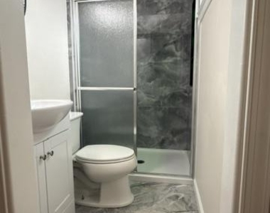 5602 Kings Park Drive - Photo Thumbnail 10
