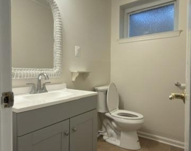 5602 Kings Park Drive - Photo Thumbnail 7