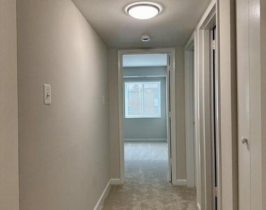 1520 Northgate Square - Photo Thumbnail 14