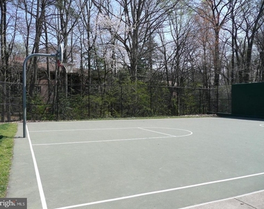 1520 Northgate Square - Photo Thumbnail 26