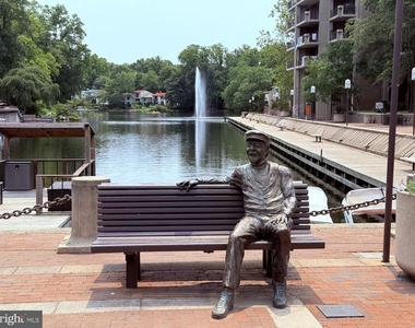 1520 Northgate Square - Photo Thumbnail 24