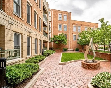1115 Cameron Street - Photo Thumbnail 1