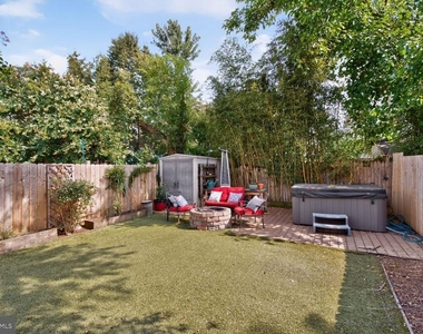 327 Ashby Street - Photo Thumbnail 24