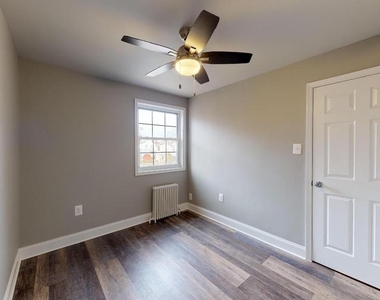 5318 8th Road S - Photo Thumbnail 15