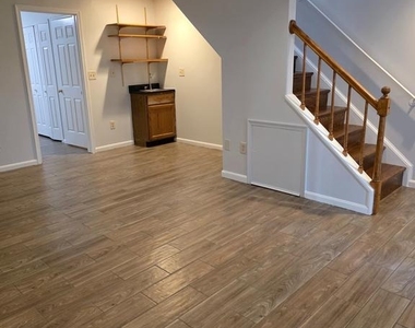 3928 9th Road S - Photo Thumbnail 12
