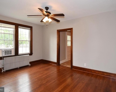 600 23rd Street S - Photo Thumbnail 3