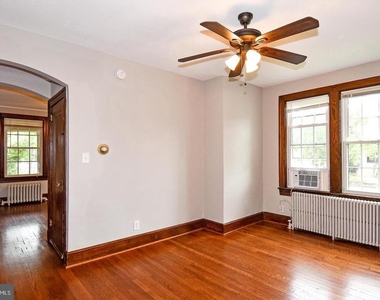 600 23rd Street S - Photo Thumbnail 4