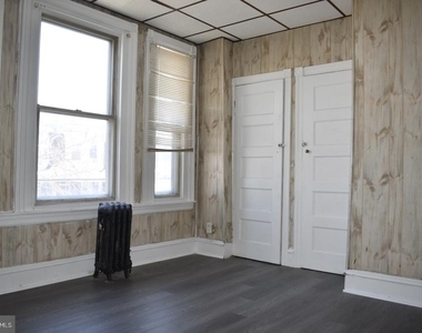 10 S 62nd Street - Photo Thumbnail 9