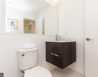1235 N 27th Street - Photo Thumbnail 8