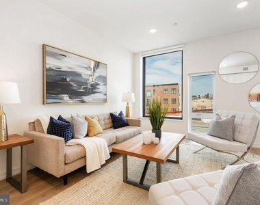 1141 N Front Street - Photo Thumbnail 4