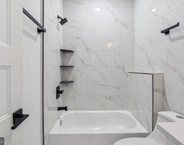 136 E Cumberland Street - Photo Thumbnail 11