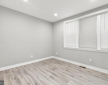 2649 E Clearfield Street - Photo Thumbnail 7