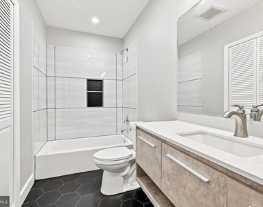 2649 E Clearfield Street - Photo Thumbnail 6