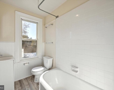 200 E Willow Grove Avenue - Photo Thumbnail 11