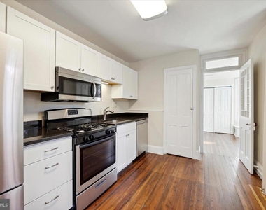 200 E Willow Grove Avenue - Photo Thumbnail 5