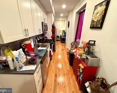 1659 N Randolph - Photo Thumbnail 17