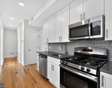 1659 N Randolph - Photo Thumbnail 4