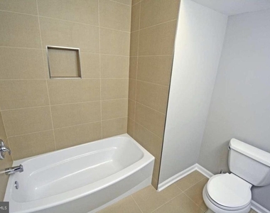 1338 S 18th Street - Photo Thumbnail 11