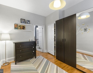 331 E Thompson Street - Photo Thumbnail 23