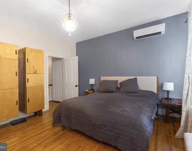 331 E Thompson Street - Photo Thumbnail 27