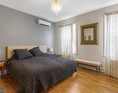 331 E Thompson Street - Photo Thumbnail 26