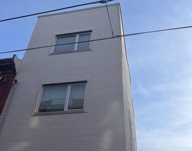 1944 Wilder Street - Photo Thumbnail 23
