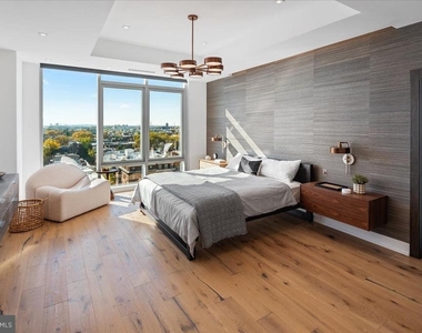 2108 Walnut Street - Photo Thumbnail 14