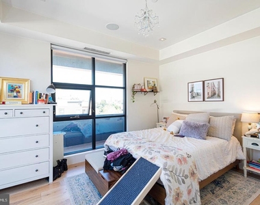 240 N 2nd Street - Photo Thumbnail 6