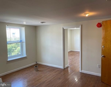 1817 E Passyunk Avenue - Photo Thumbnail 12
