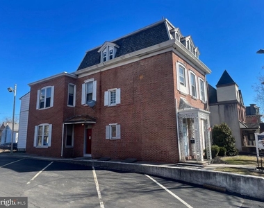 535 E High Street - Photo Thumbnail 1