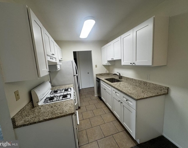 120 N Bethlehem Pike - Photo Thumbnail 18