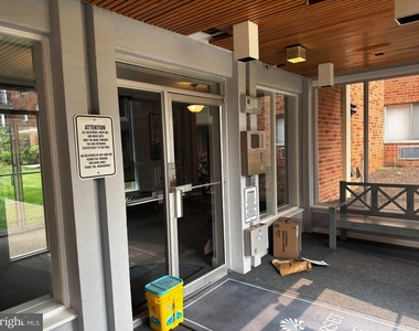 120 N Bethlehem Pike - Photo Thumbnail 2