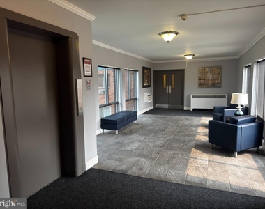120 N Bethlehem Pike - Photo Thumbnail 6