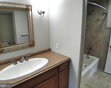115 Morton Avenue - Photo Thumbnail 13