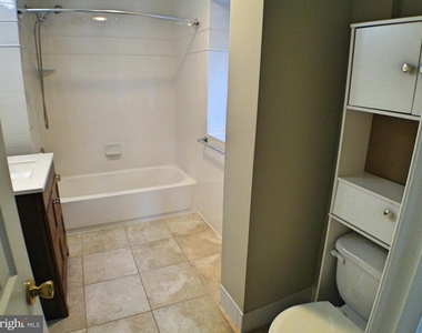 115 Morton Avenue - Photo Thumbnail 10